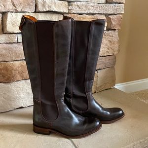 Gently Used Frye brown leather boots